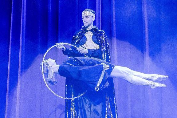 &Icy;&lcy;&lcy;&yucy;&zcy;&icy;&ocy;&ncy;&ncy;&ocy;&iecy; &shcy;&ocy;&ucy; &laquo;&CHcy;&ucy;&dcy;&iecy;&scy;&acy;&rcy;&icy;&jcy;&raquo;