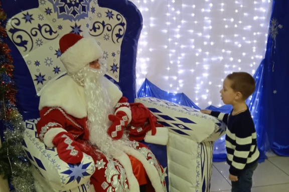 Волшебный домик Деда Мороза