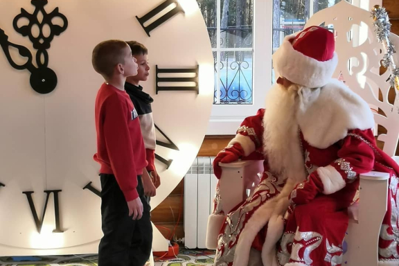 Волшебный домик Деда Мороза