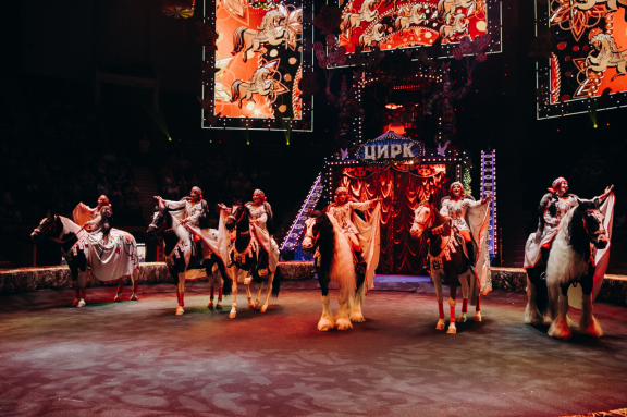 &Pcy;&yacy;&tcy;&softcy; &kcy;&ocy;&ncy;&tcy;&icy;&ncy;&iecy;&ncy;&tcy;&ocy;&vcy;