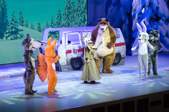 Новогоднее шоу «Маша и Медведь»
