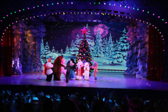 Новогоднее шоу «Маша и Медведь»