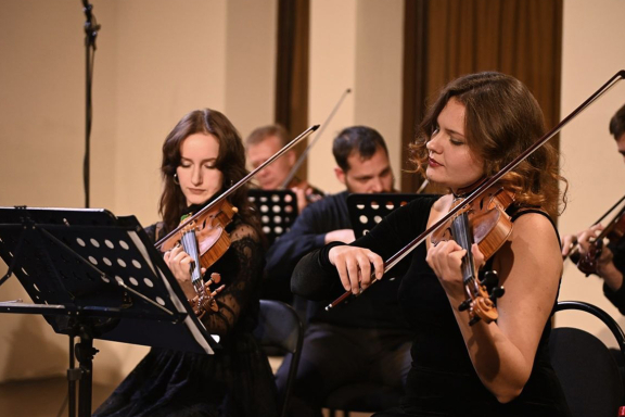 &Ocy;&tcy; &Vcy;&icy;&vcy;&acy;&lcy;&softcy;&dcy;&icy; &dcy;&ocy; &Pcy;&softcy;&yacy;&tscy;&ocy;&lcy;&lcy;&ycy;